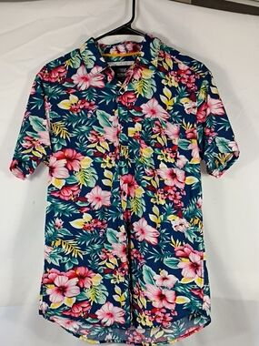 Monument Sz Med Tropical Hawaiian Floral Short Sleeve 100% Cotton Button Shirt